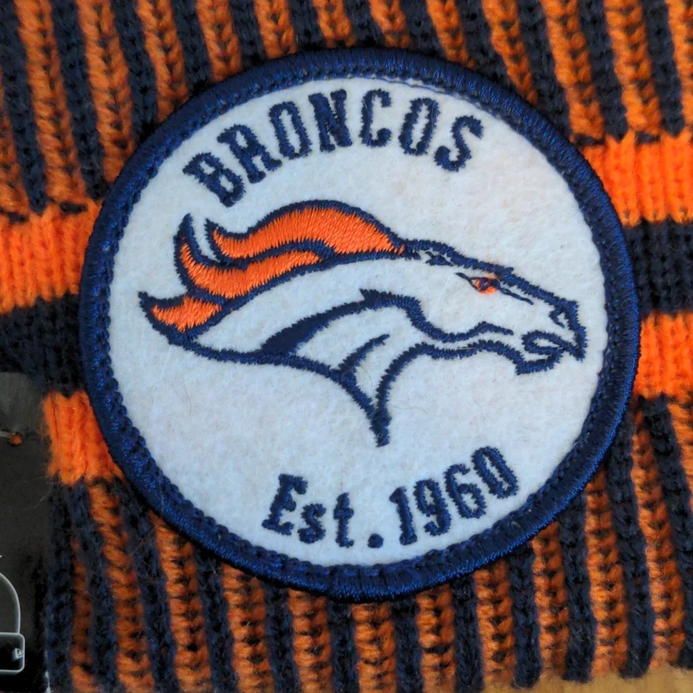 New Era Denver Broncos Knit Beanie, OSFM - Picture 3 of 6